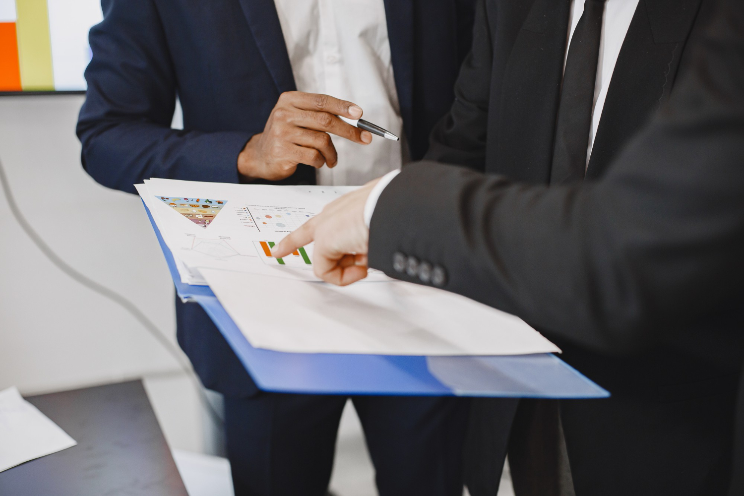 Законным мигрантам в Великобритании придётся дольше ждать статуса поселившегося согласно новым предложениям