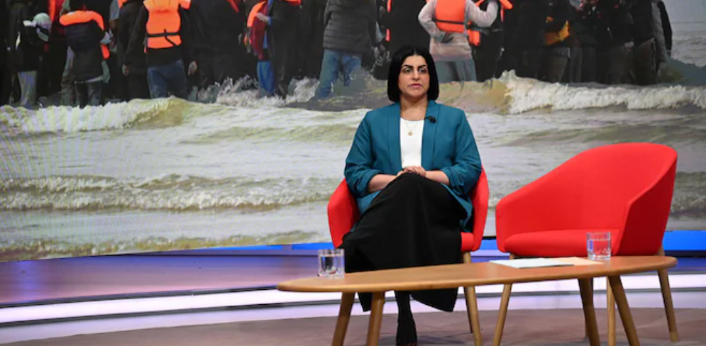 Только граждане Великобритании смогут получать пособия по реформе миграции Махмуд