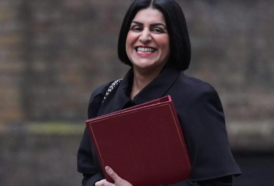 Махмуд защищает иммиграционные реформы на фоне оппозиции со стороны Лейбористской партии